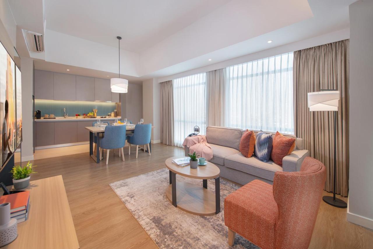 Citadines Roces Quezon City Bagian luar foto
